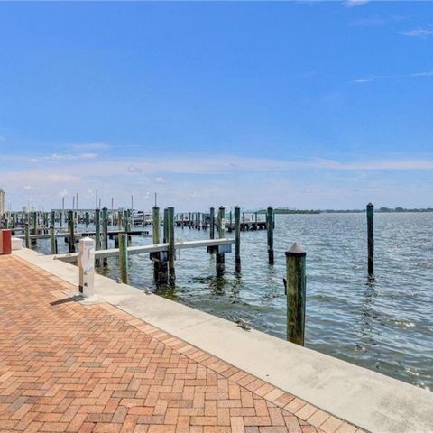 1000 Quayside Terrace 408, Miami, FL 33138