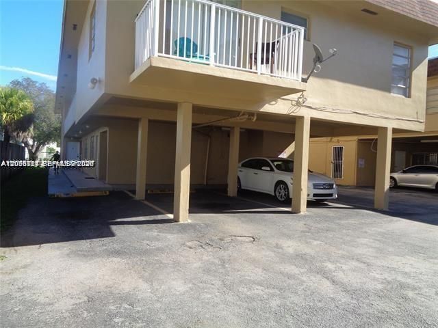 16150 NE 21st Ave 6, North Miami Beach, FL 33162
