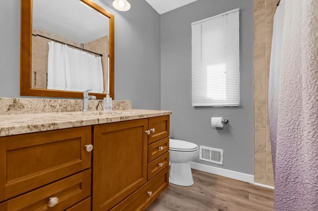 1738 Palisade Circle, Eagan, MN 55122