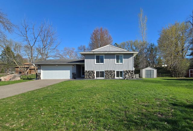 1738 Palisade Circle, Eagan, MN 55122