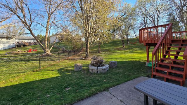 1738 Palisade Circle, Eagan, MN 55122