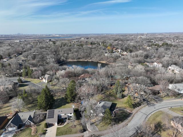 1738 Palisade Circle, Eagan, MN 55122