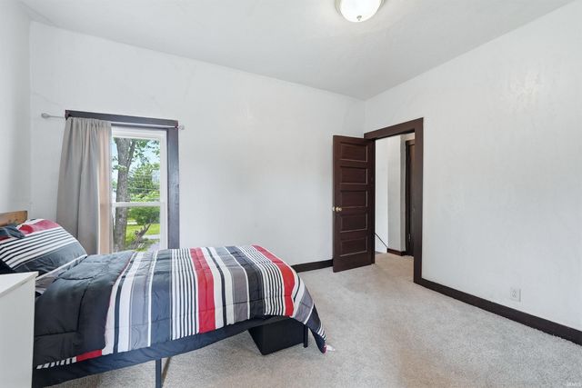 613 E Lewis Street, Fort Wayne, IN 46802
