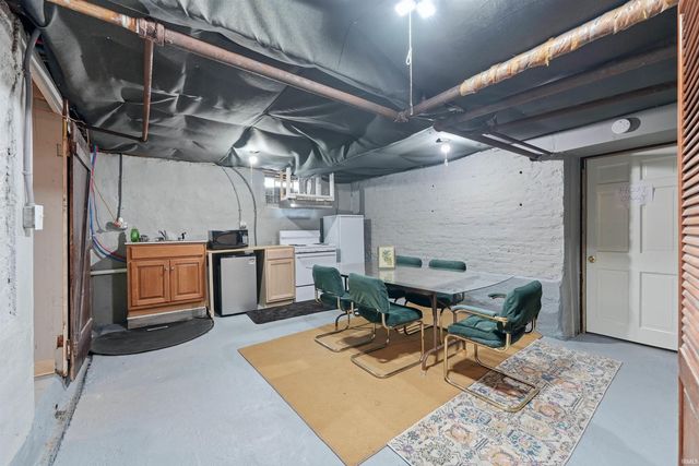 613 E Lewis Street, Fort Wayne, IN 46802