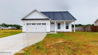 313 Starky Drive, Richlands, NC 28574