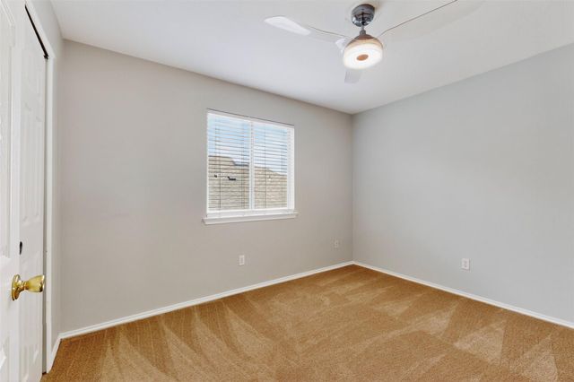 5008 Barlow DR, Round Rock, TX 78681