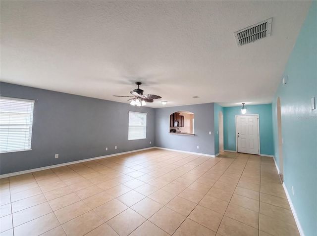 12902 SCOUT COURT, Grand Island, FL 32735