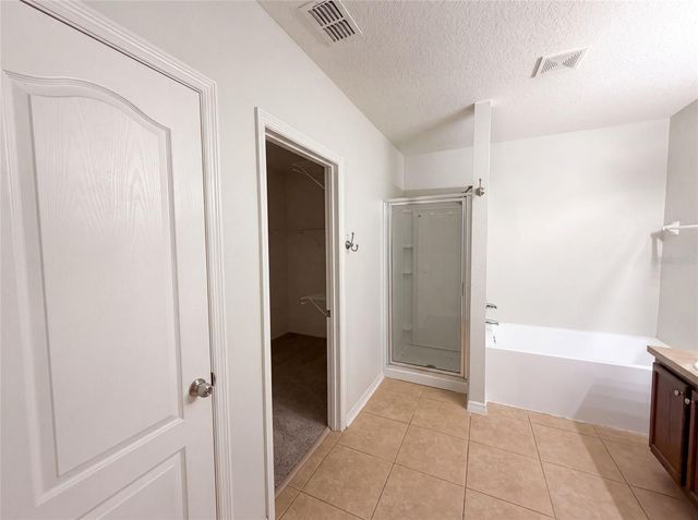 12902 SCOUT COURT, Grand Island, FL 32735