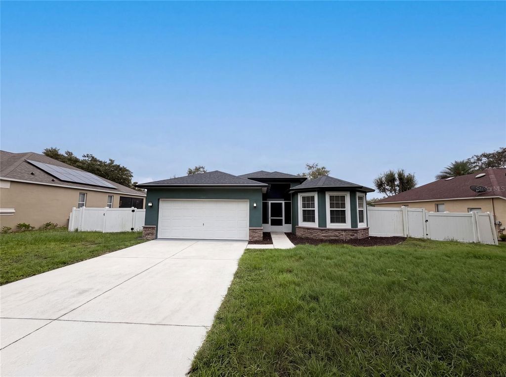 12902 SCOUT COURT, Grand Island, FL 32735