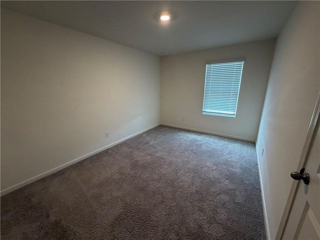 303 Hyde Park, Winder, GA 30680