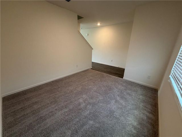 303 Hyde Park, Winder, GA 30680
