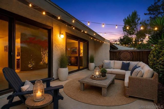 13067 Caminito Mar Villa, Del Mar, CA 92014
