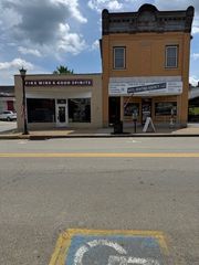 327 Third, California, PA 15419