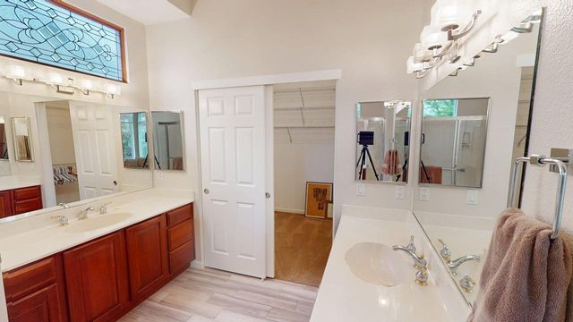 7632 Summertime Ln, Roseville, CA 95747