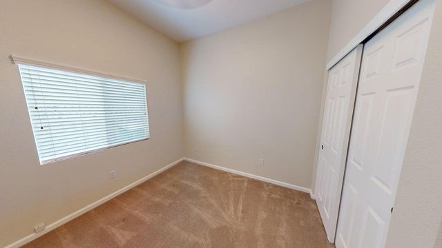 7632 Summertime Ln, Roseville, CA 95747