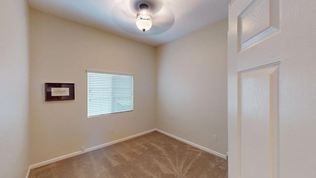 7632 Summertime Ln, Roseville, CA 95747