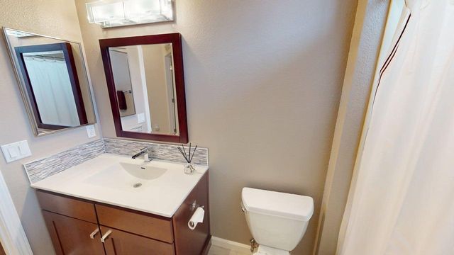 7632 Summertime Ln, Roseville, CA 95747