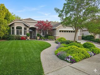 7632 Summertime Ln, Roseville, CA 95747