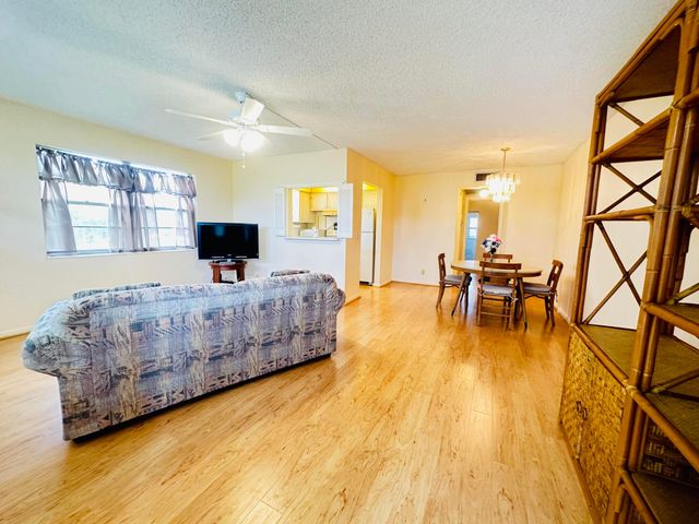 269 Farnham L, Deerfield Beach, FL 33442