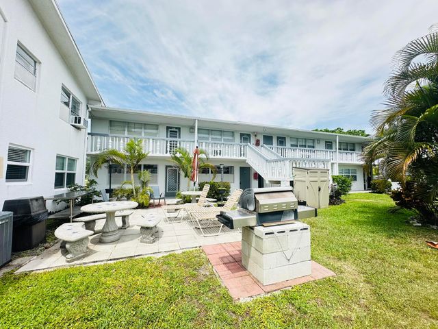 269 Farnham L, Deerfield Beach, FL 33442