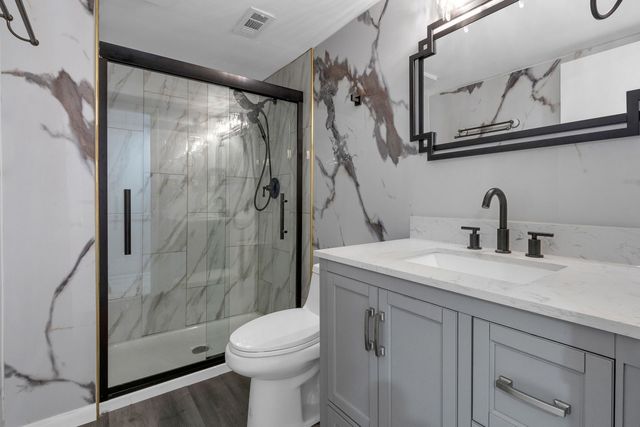 4N580 Chatham Court, West Chicago, IL 60185