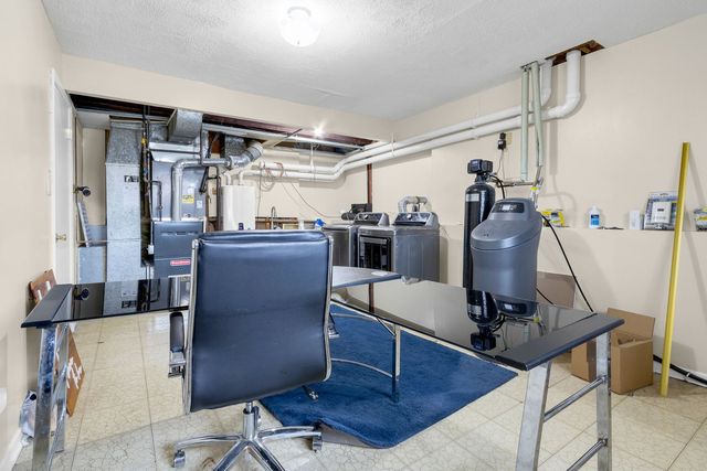 4N580 Chatham Court, West Chicago, IL 60185