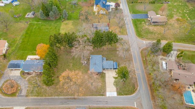 4N580 Chatham Court, West Chicago, IL 60185