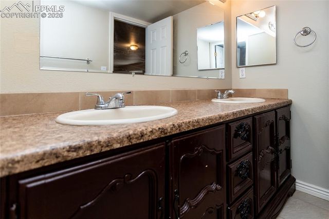 1555 Gumwood Drive, Colorado Springs, CO 80906