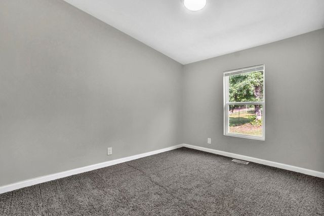 1279 Casey Road, Woodruff, SC 29388