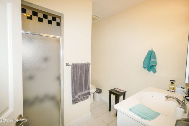 2805 E Yacht Drive, Oak Island, NC 28465