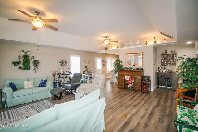 2805 E Yacht Drive, Oak Island, NC 28465