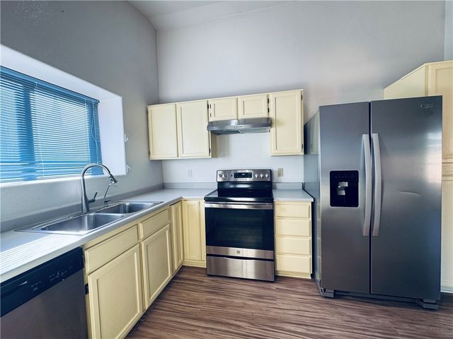 1744 Motor Avenue, Kingman, AZ 86401