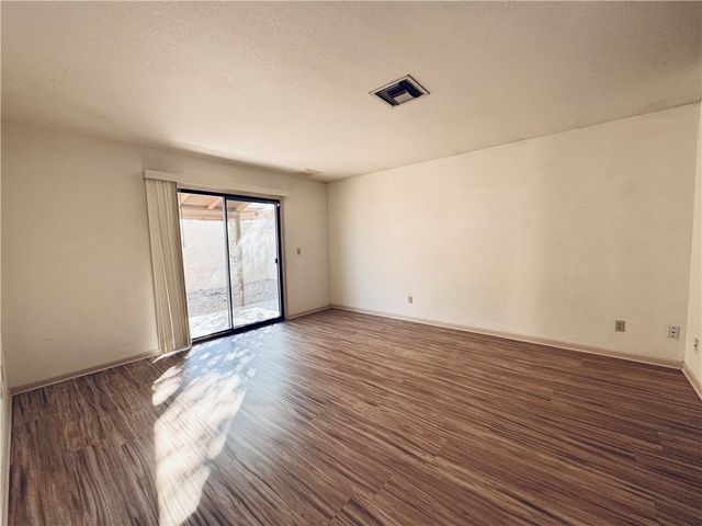 1744 Motor Avenue, Kingman, AZ 86401