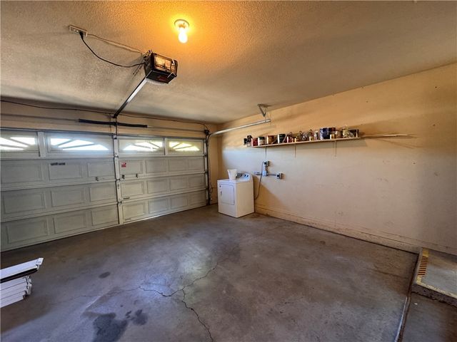 1744 Motor Avenue, Kingman, AZ 86401