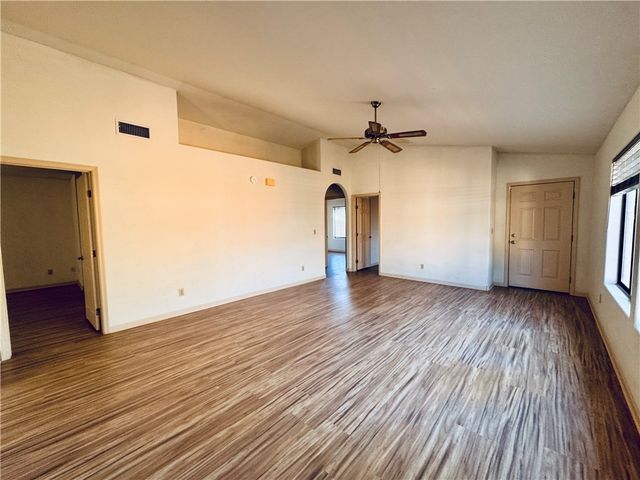 1744 Motor Avenue, Kingman, AZ 86401