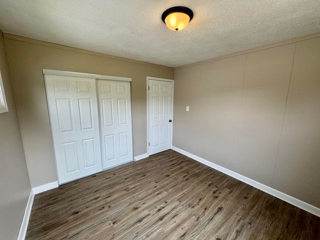 5425 E 13th Place, Gary, IN 46403