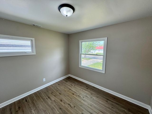 5425 E 13th Place, Gary, IN 46403