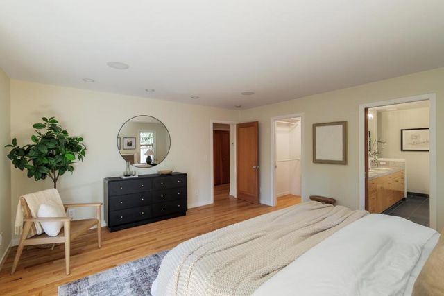 848 Boyce Avenue, Palo Alto, CA 94301