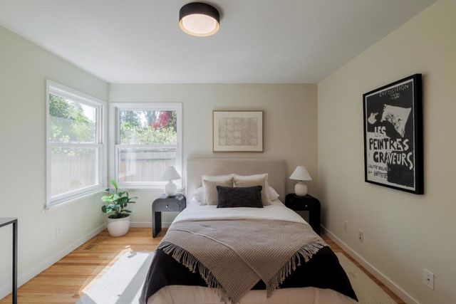 848 Boyce Avenue, Palo Alto, CA 94301