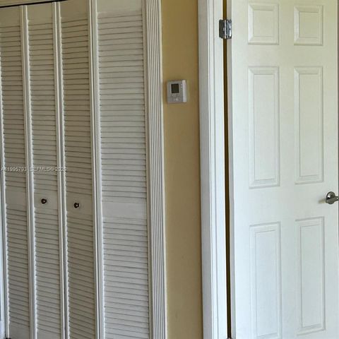 3771 Environ Blvd 650, Lauderhill, FL 33319