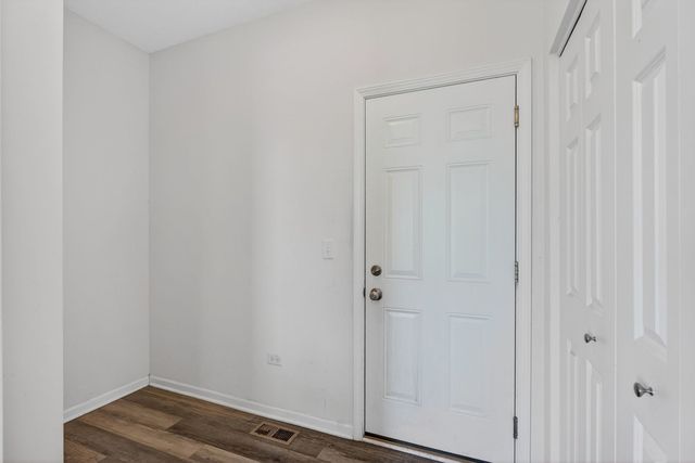 26010 S Indian Creek Trail, Channahon, IL 60410