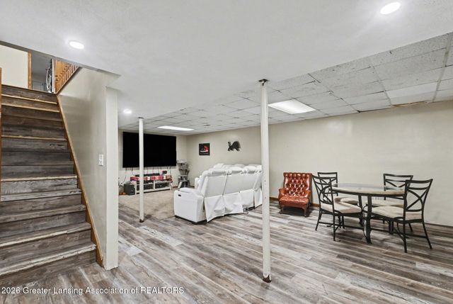 7383 E Saint Joe Highway, Grand Ledge, MI 48837