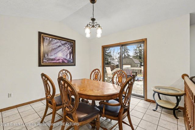 7383 E Saint Joe Highway, Grand Ledge, MI 48837