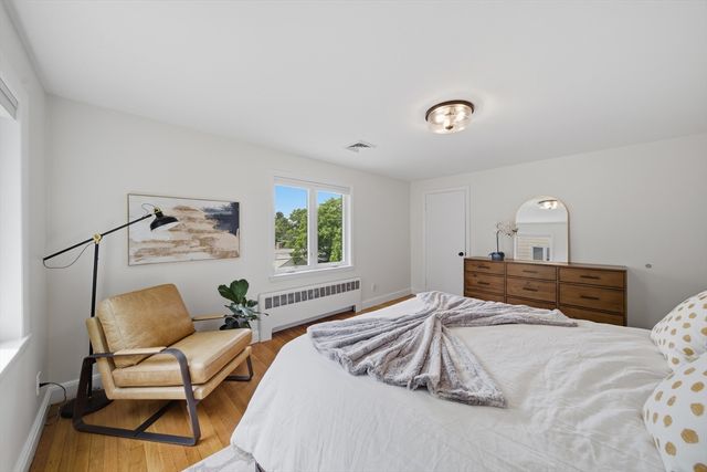 18 Travis Dr, Newton, MA 02467
