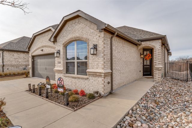 818 Cordoba Lane, Rockwall, TX 75087