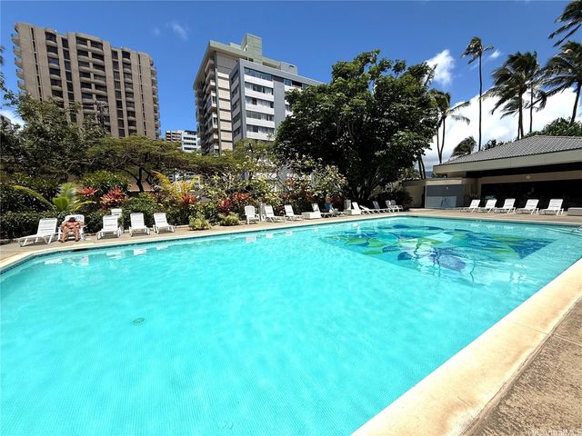 300 Wai Nani Way II315, Honolulu, HI 96815