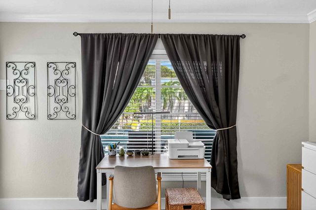 1004 Pennsylvania Avenue 7, Miami Beach, FL 33139