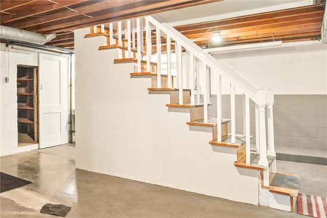 403 Rebecca ST, Somerset Twp, PA 15501