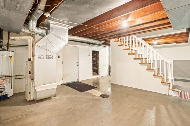 403 Rebecca ST, Somerset Twp, PA 15501