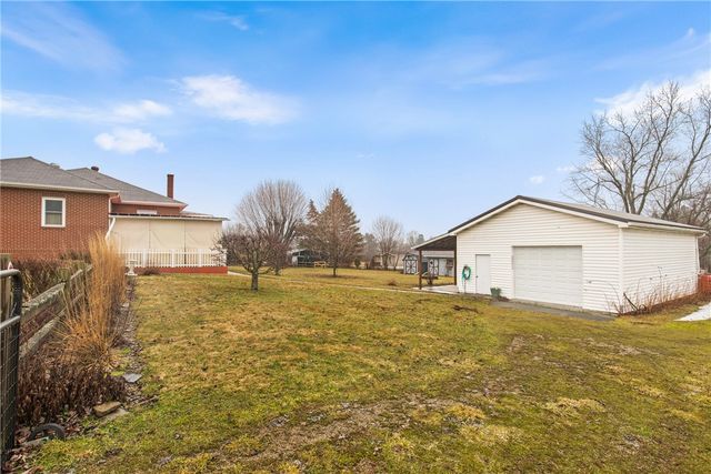 403 Rebecca ST, Somerset Twp, PA 15501